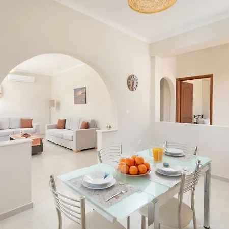 Stamatis House * Agios Ioannis Peristerion